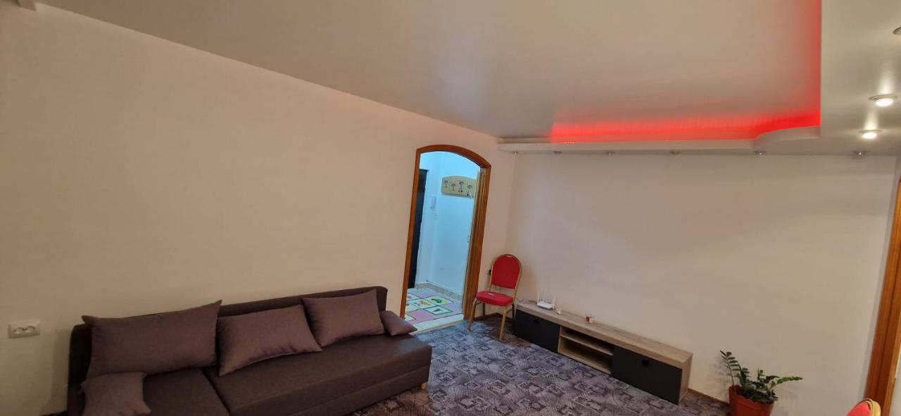 Anastasia. Apartment Tulcea Luaran gambar